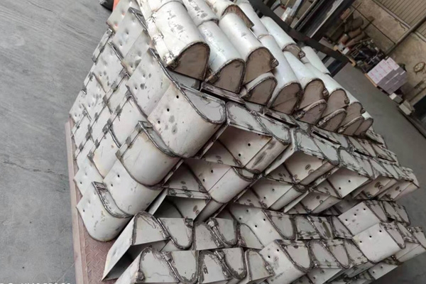不鏽鋼料（liào）鬥
